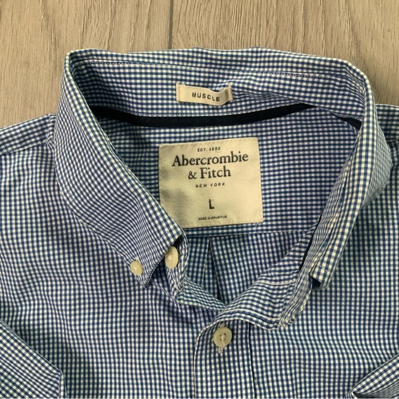 Abercrombie & Fitch Dress shirt plaid navy white can be used casual or work. - Picture 2 of 7